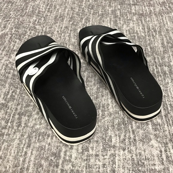 TOMMY HILFIGER Slides - Picture 2 of 7